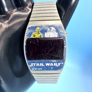 Vintage 1977 Texas Instruments Star Wars Digital Watch Collectible, Works Great